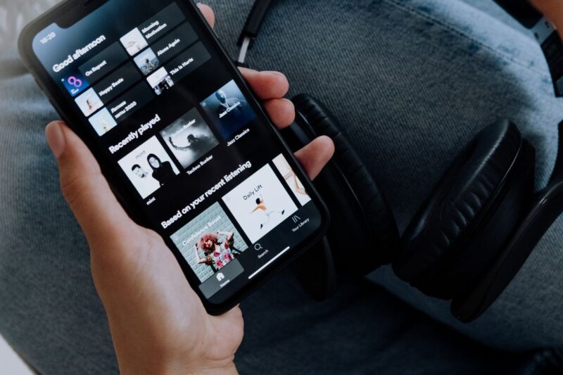 Discover Weekly and Release Radar: How Spotify’s Algorithm Picks You