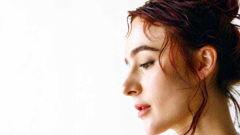 Sophia Anne Caruso Enters a New Era With “like i like u”