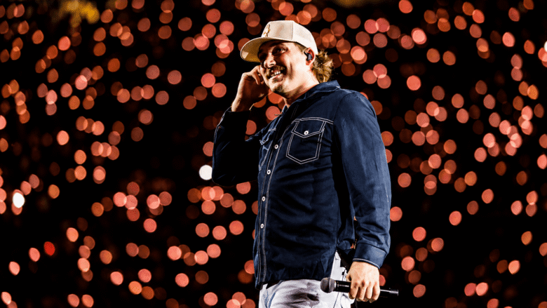 Morgan Wallen Reclaims No. 1 on the Billboard 200